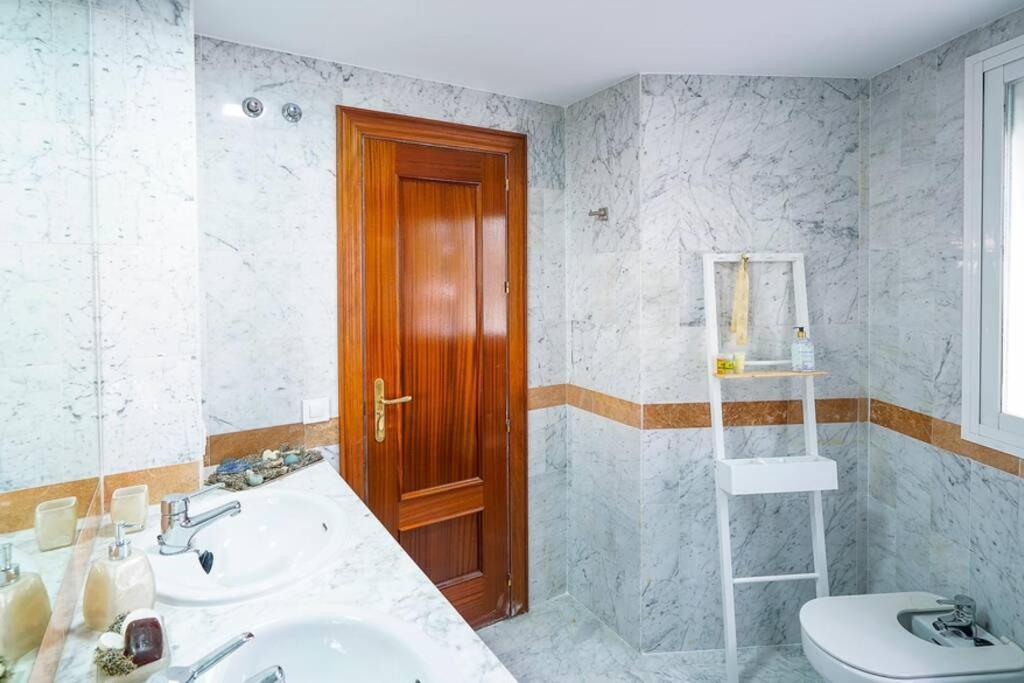 Lovely And Chic Apartment In The Heart Of Sevilla Exterior foto